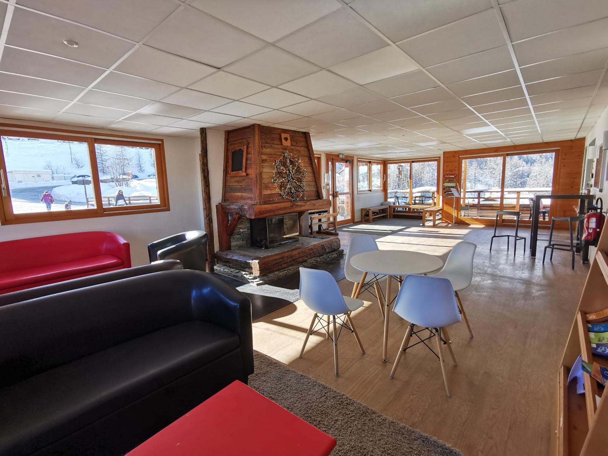 Le Hameau Des Ecrins Apartment Puy-Saint-Vincent Exterior photo
